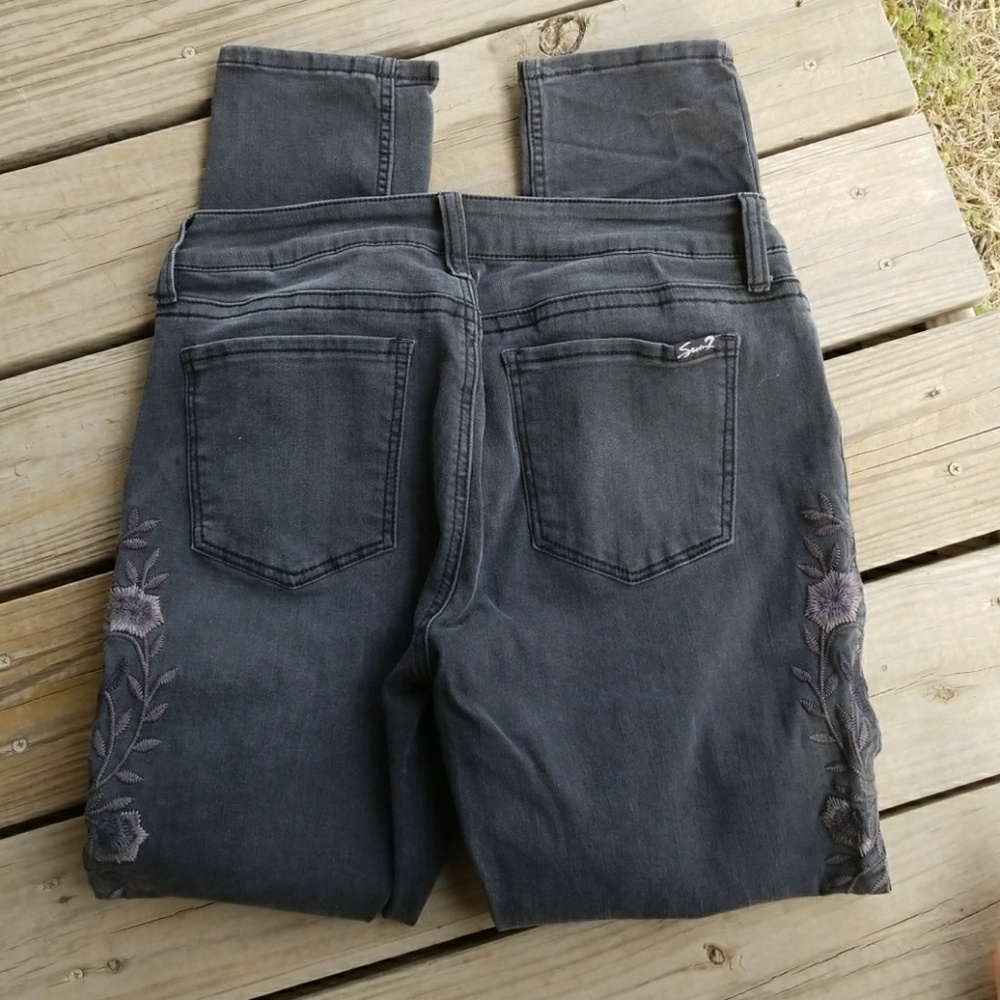Seven7 skinny jeans